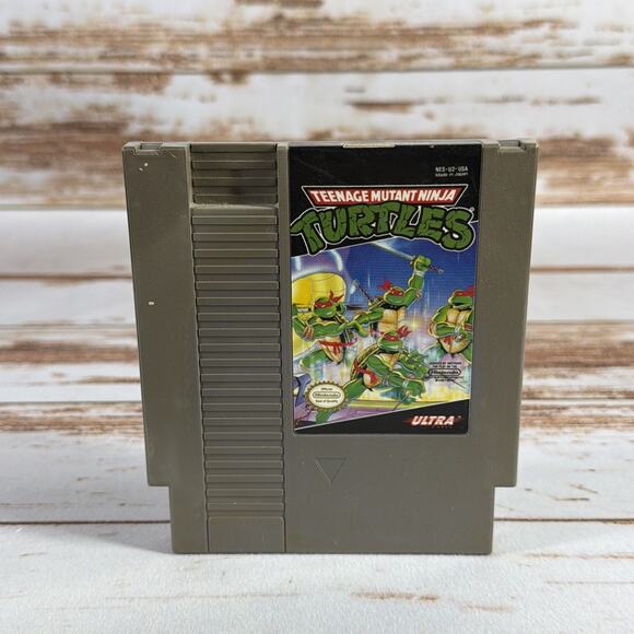 Teenage Mutant Ninja Turtles Authentic Cartridge Only Tested Working Classic - Picture 1 of 3